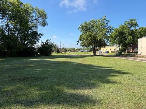 Property - Palestine, TX