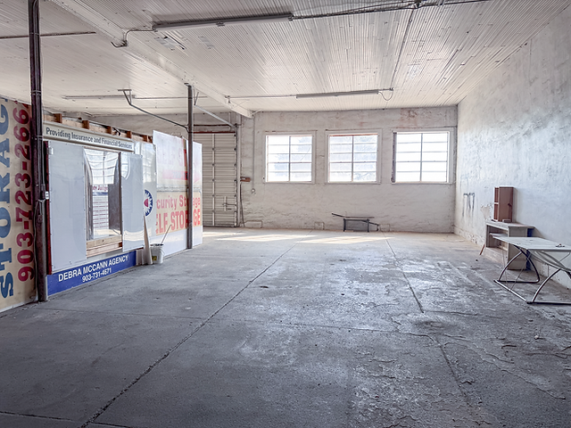 Interior - Palestine, TX