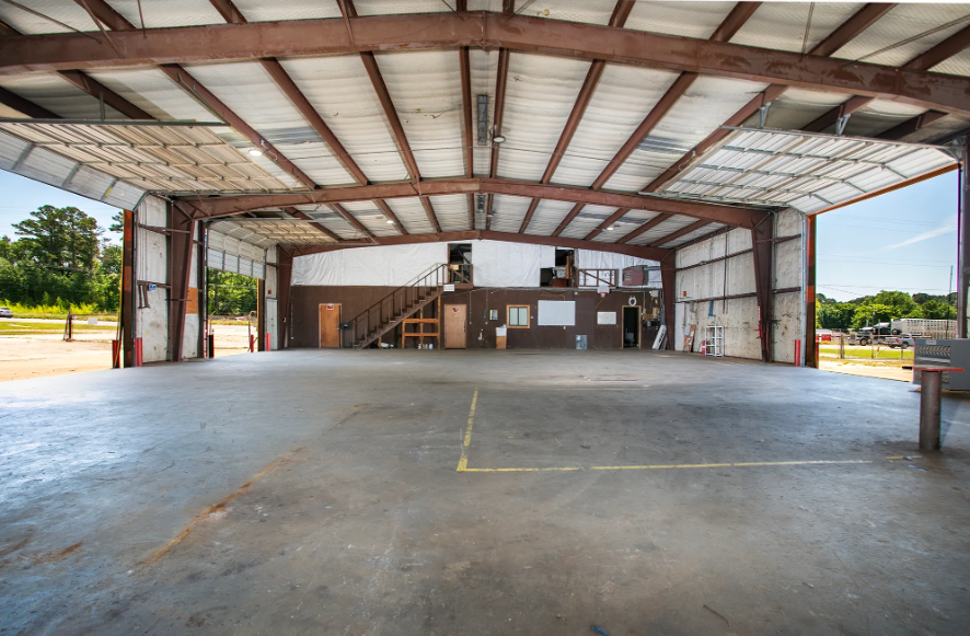 Interior View - Palestine, TX