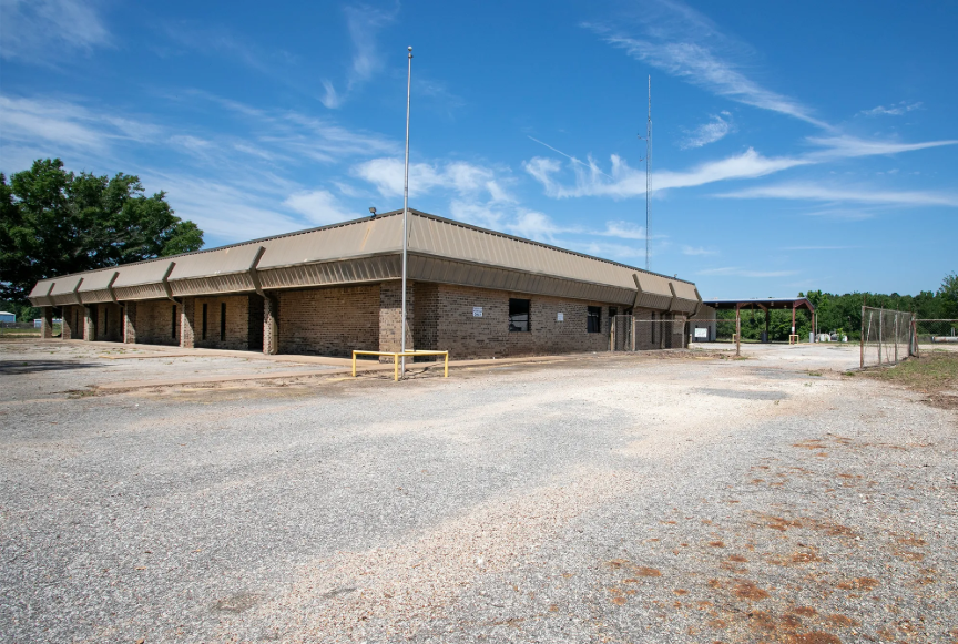 Exterior - Palestine, TX