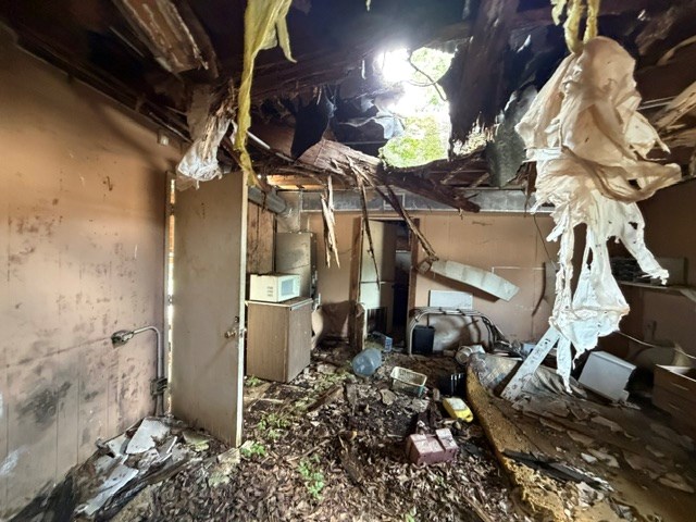 Interior - Palestine, TX