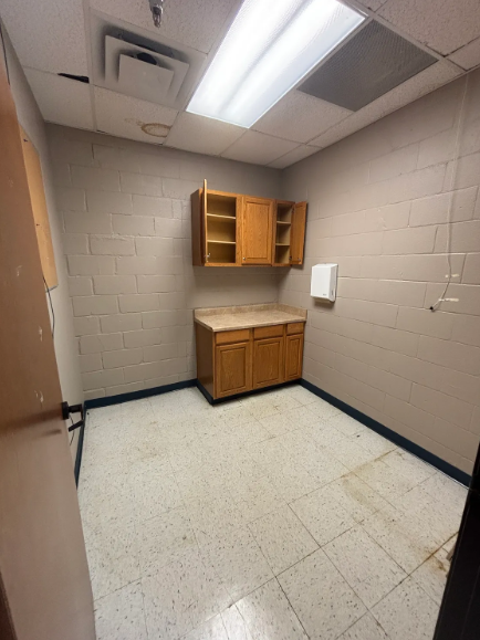Interior View - Palestine, TX