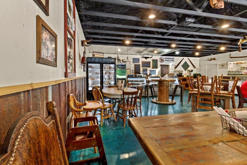 Interior View - Palestine, TX